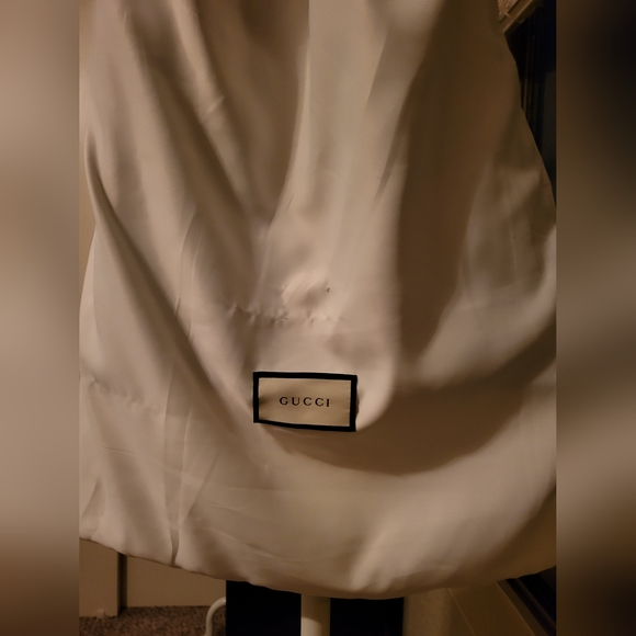 100% guaranteed authentic GUCCI leather drawstring backpack EUC - Picture 8 of 9